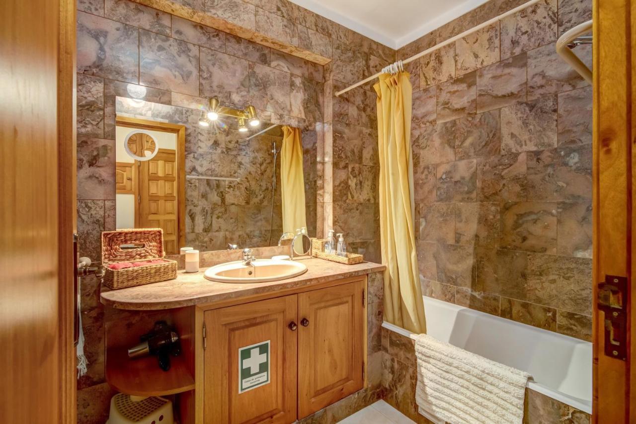 Apartamento Beira Mar Armação de Pêra Екстериор снимка